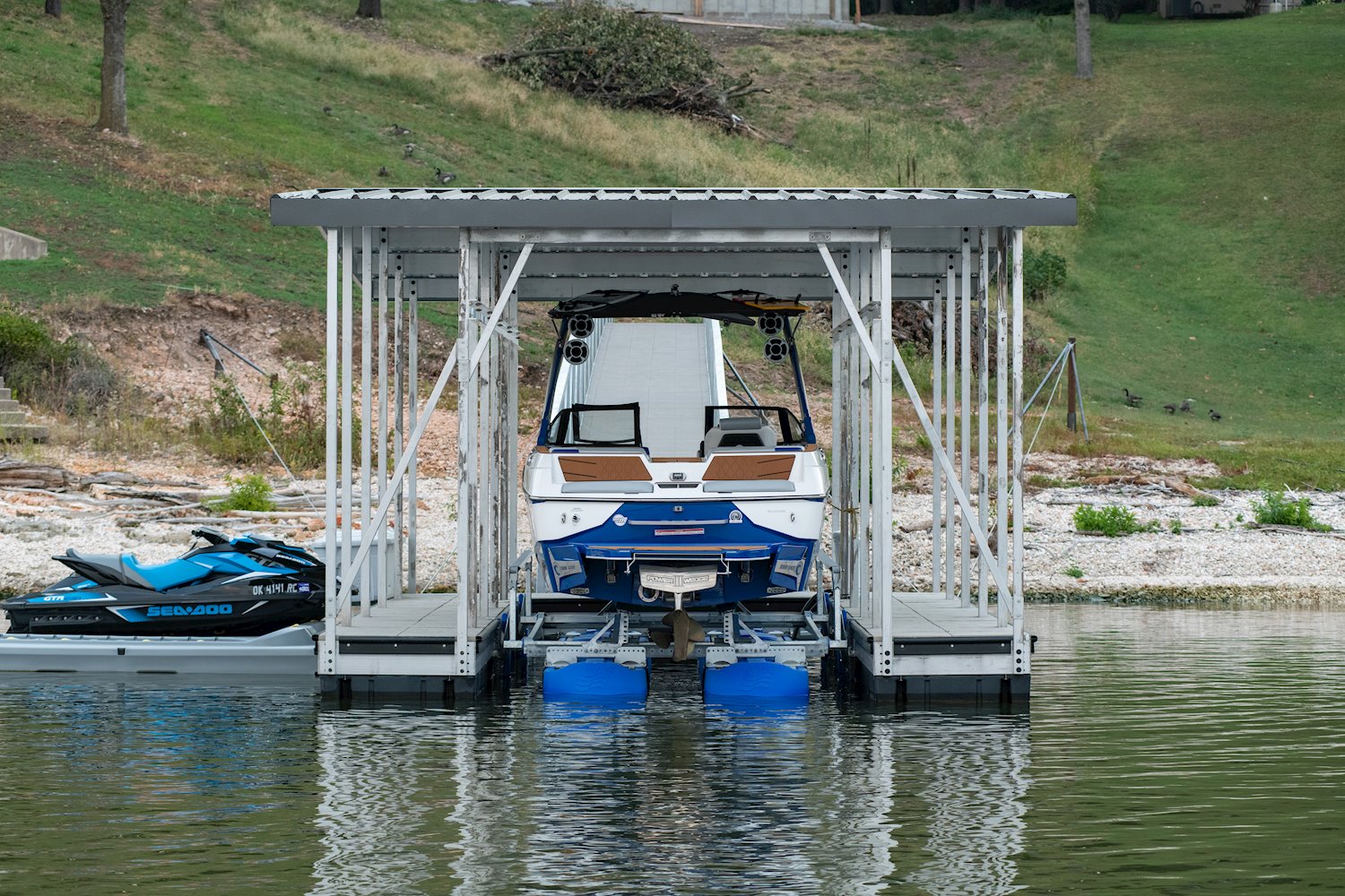 Floating Lifts for Boats Shop Boat Hoist Models HydroHoist