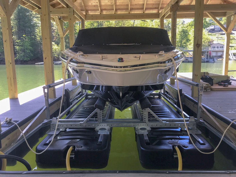 shallow-water-boat-lift-find-shallow-water-pontoon-boat-lifts-hydrohoist